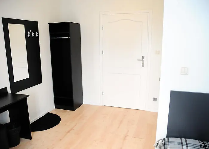 Hotel Simple Tomice (Masovia)