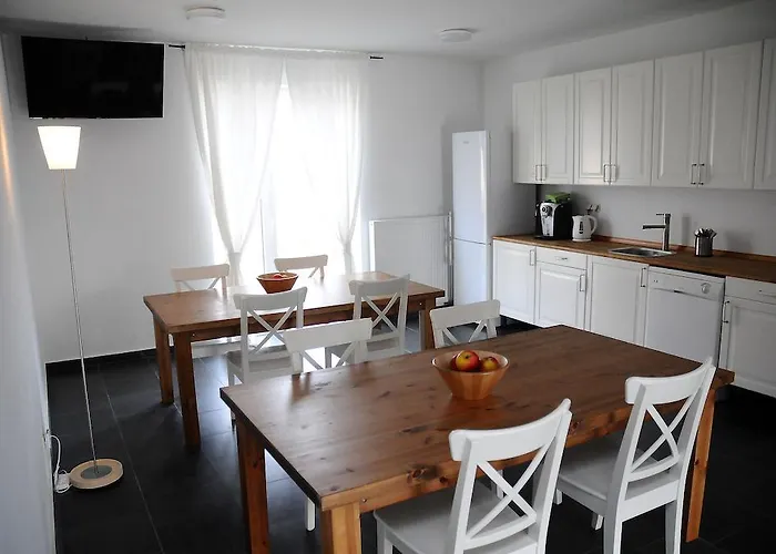 Hotel Simple Tomice (Masovia)