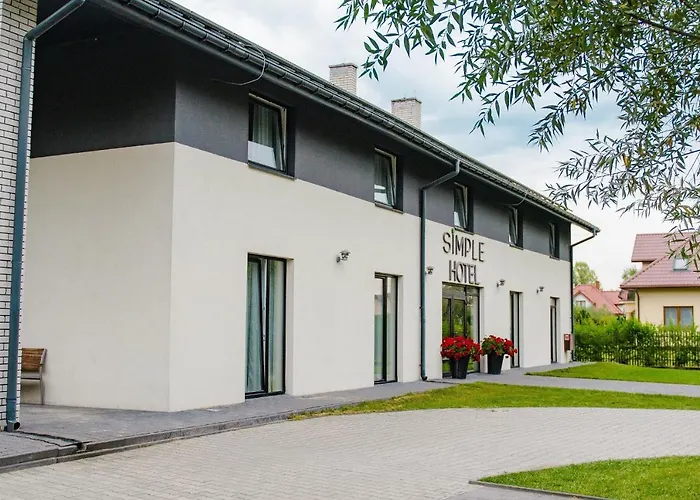 Simple Hotel
